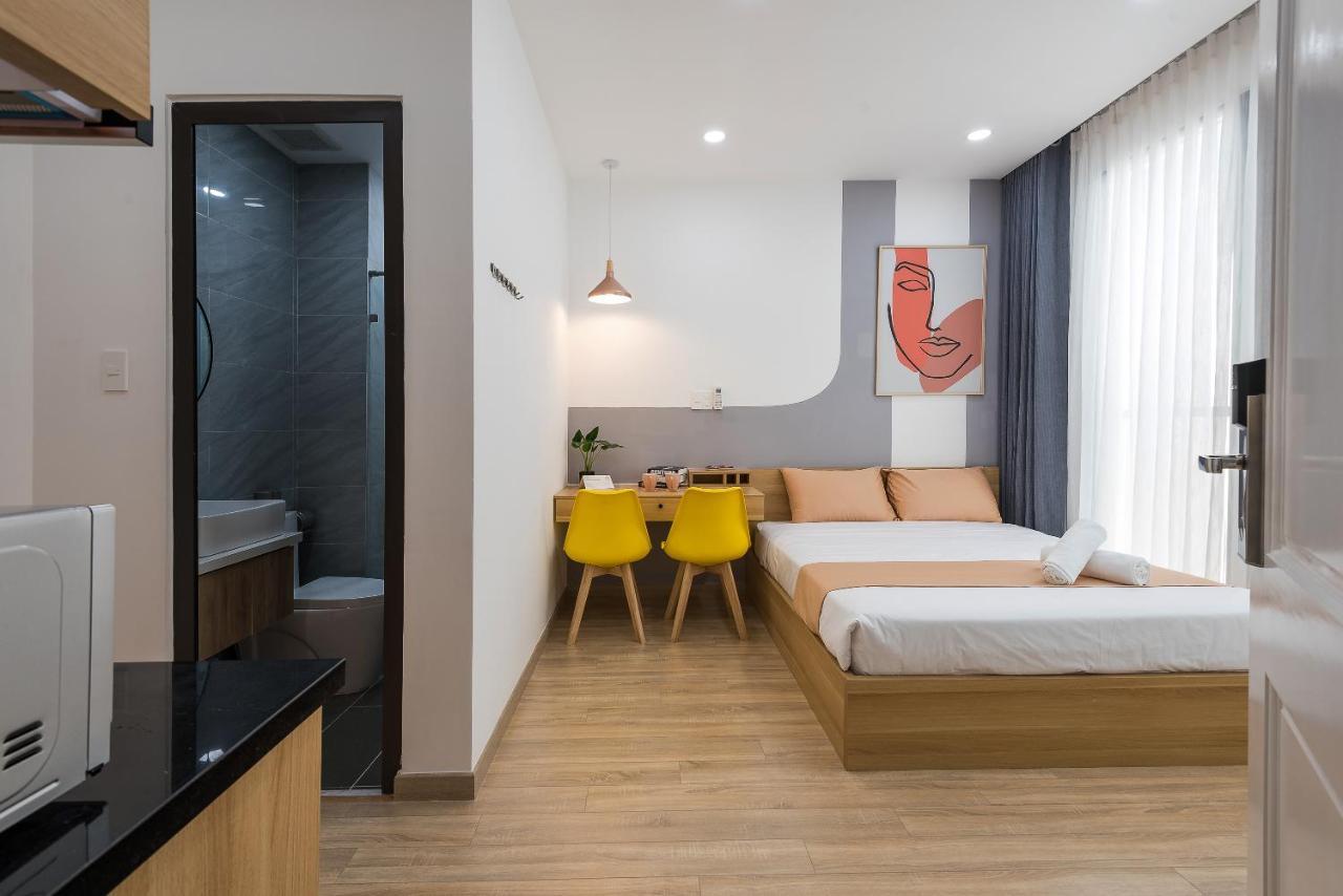 Cozrum Homes Ambera House Ho Chi Minh City Exterior photo