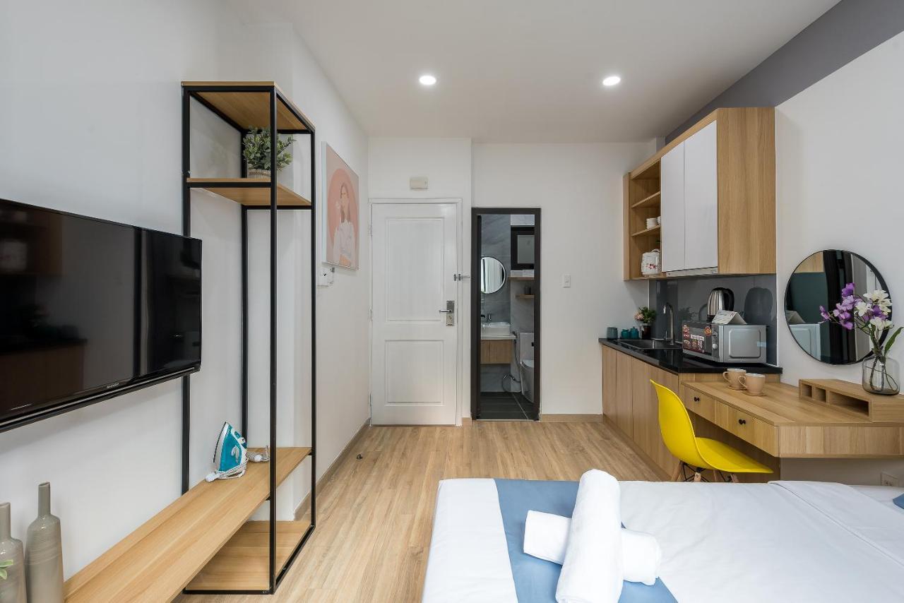Cozrum Homes Ambera House Ho Chi Minh City Exterior photo