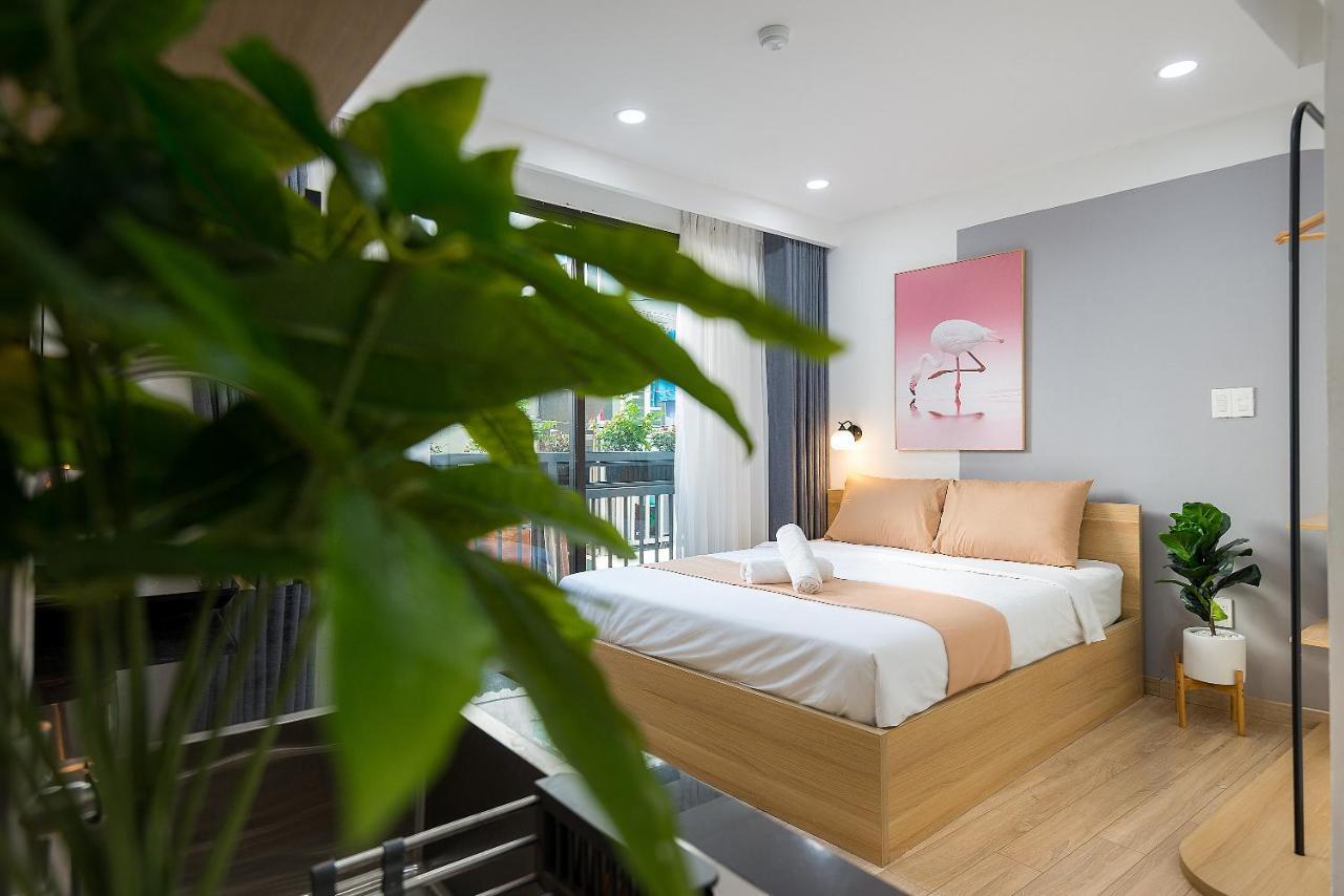 Cozrum Homes Ambera House Ho Chi Minh City Exterior photo