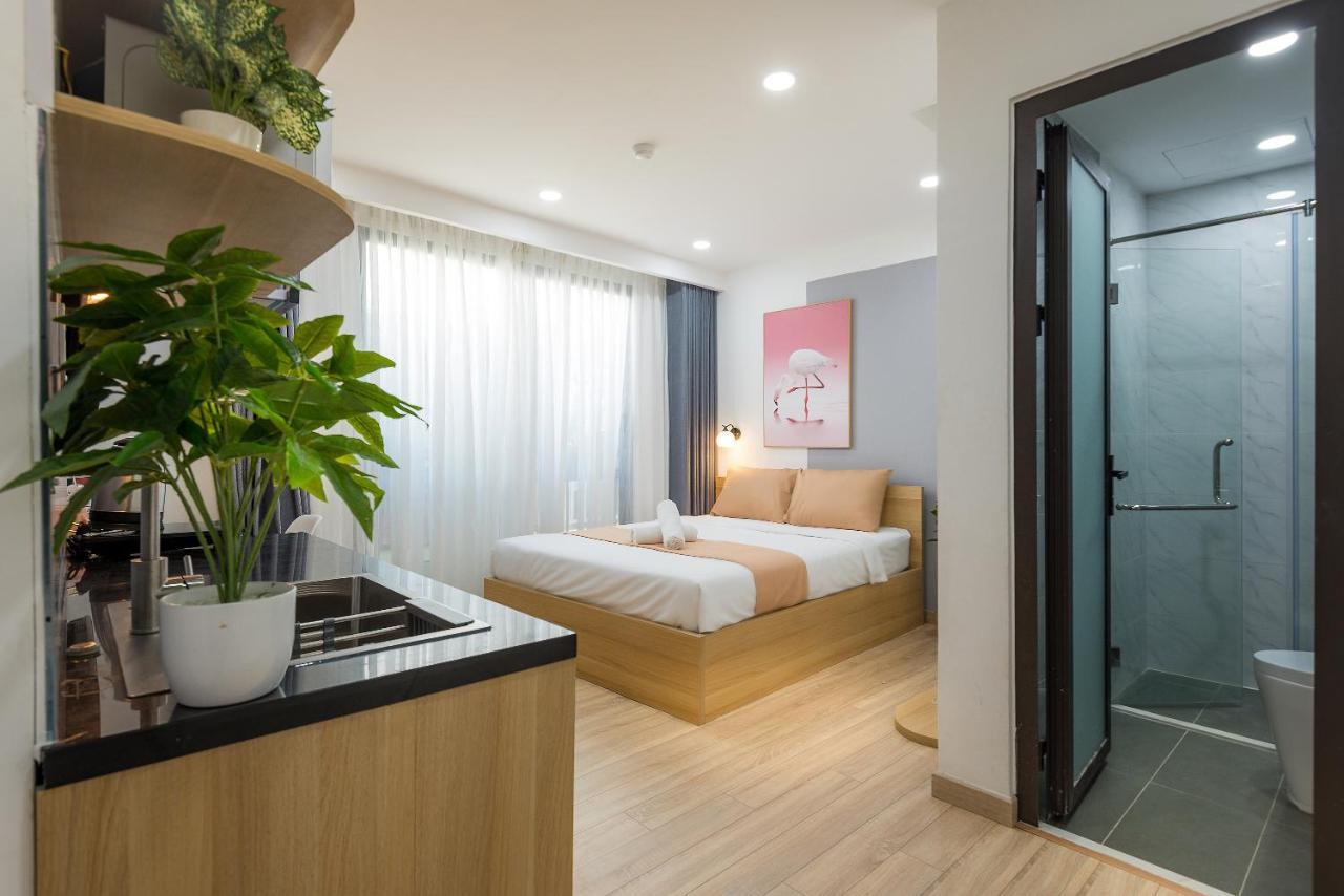 Cozrum Homes Ambera House Ho Chi Minh City Exterior photo